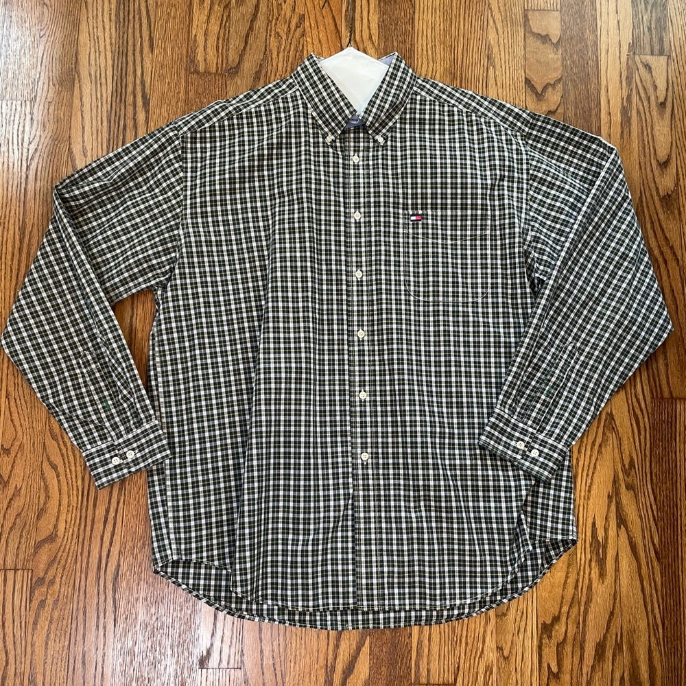 Tommy Hilfiger Plaid Button Up
